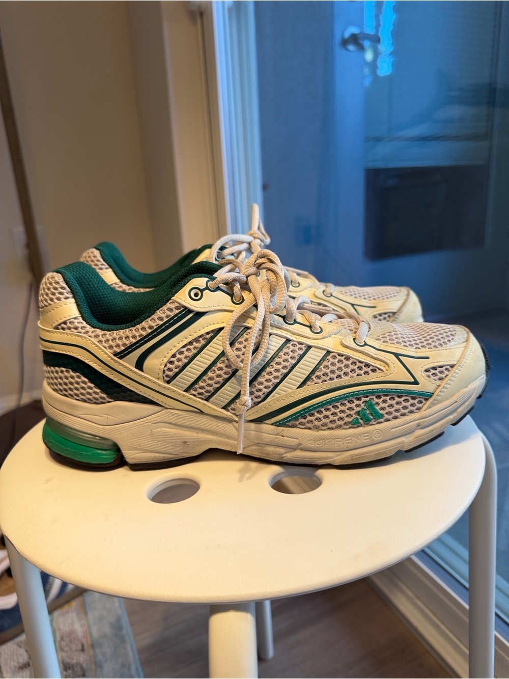adidas Spiritan 2000 Sneakers